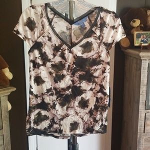 Vera Wang Cloudy Blooms